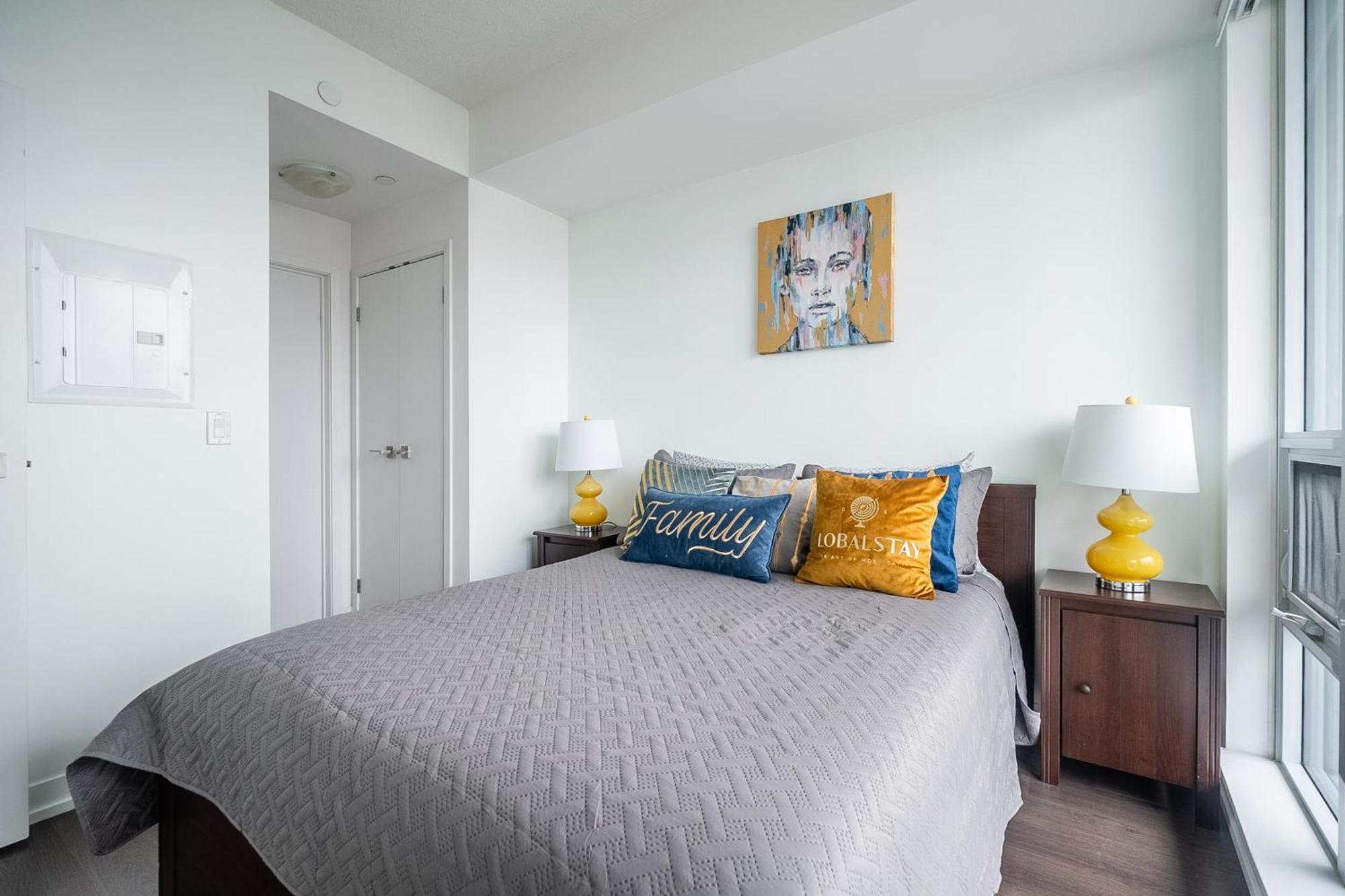 Modern Dunfield Ave Condos By Globalstay Toronto Extérieur photo